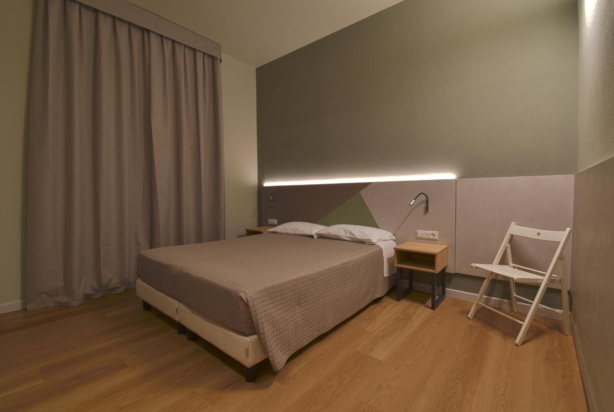Hotel Columbia