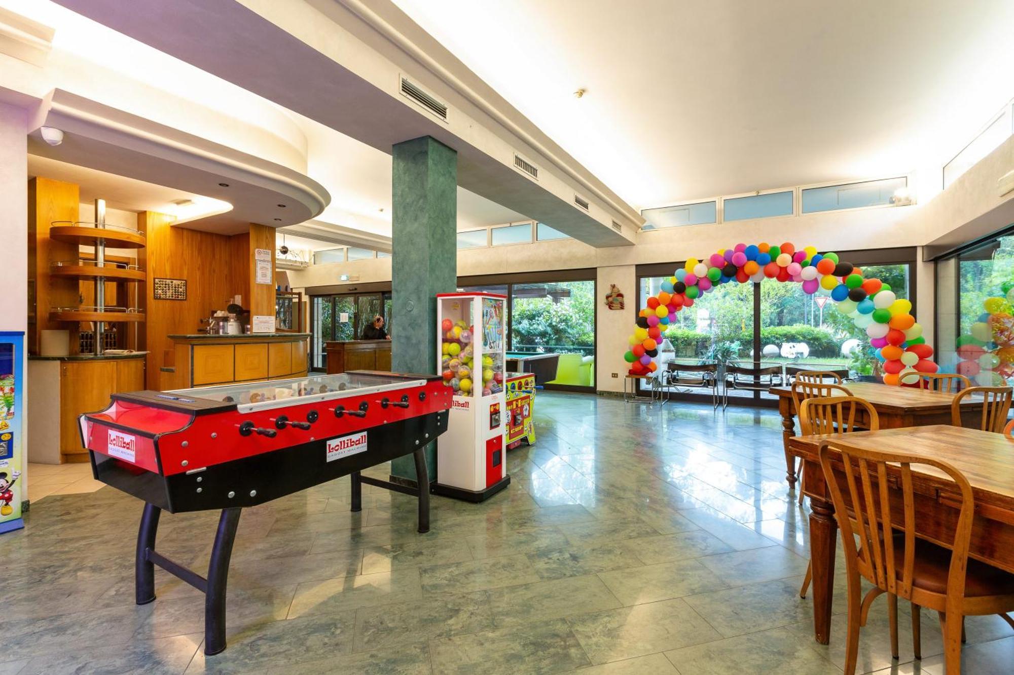 Columbia Hotel